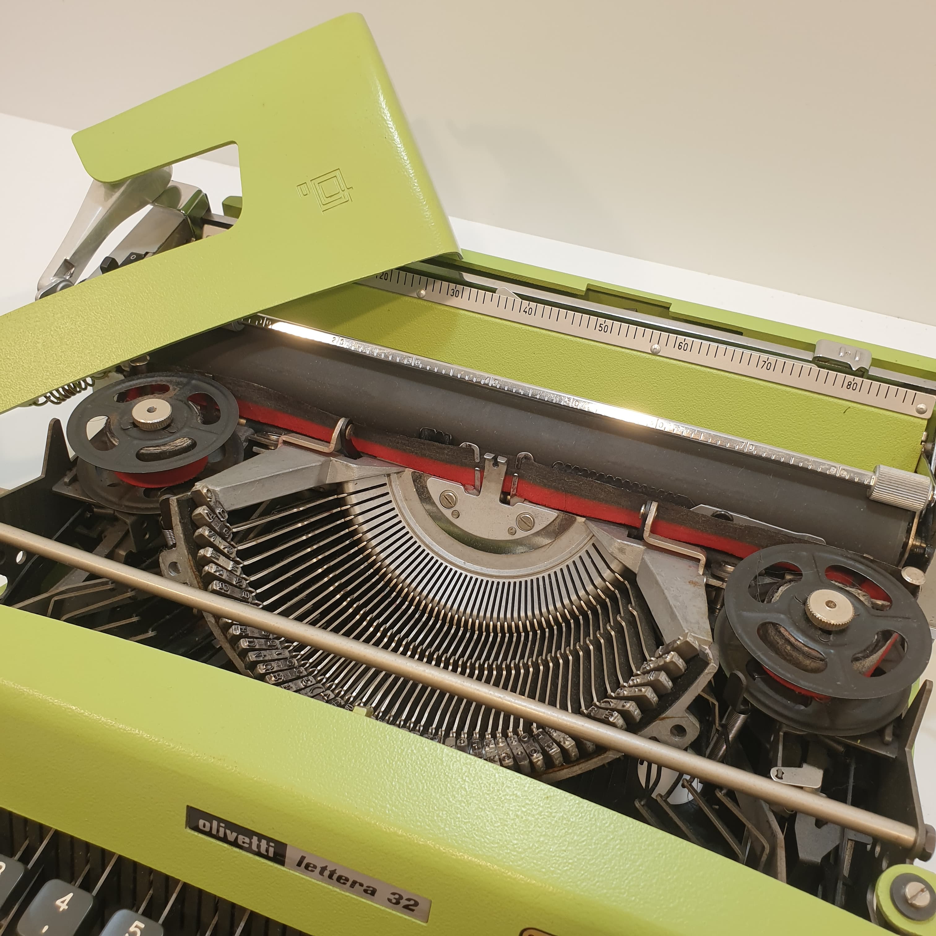 Olivetti Lettera 32