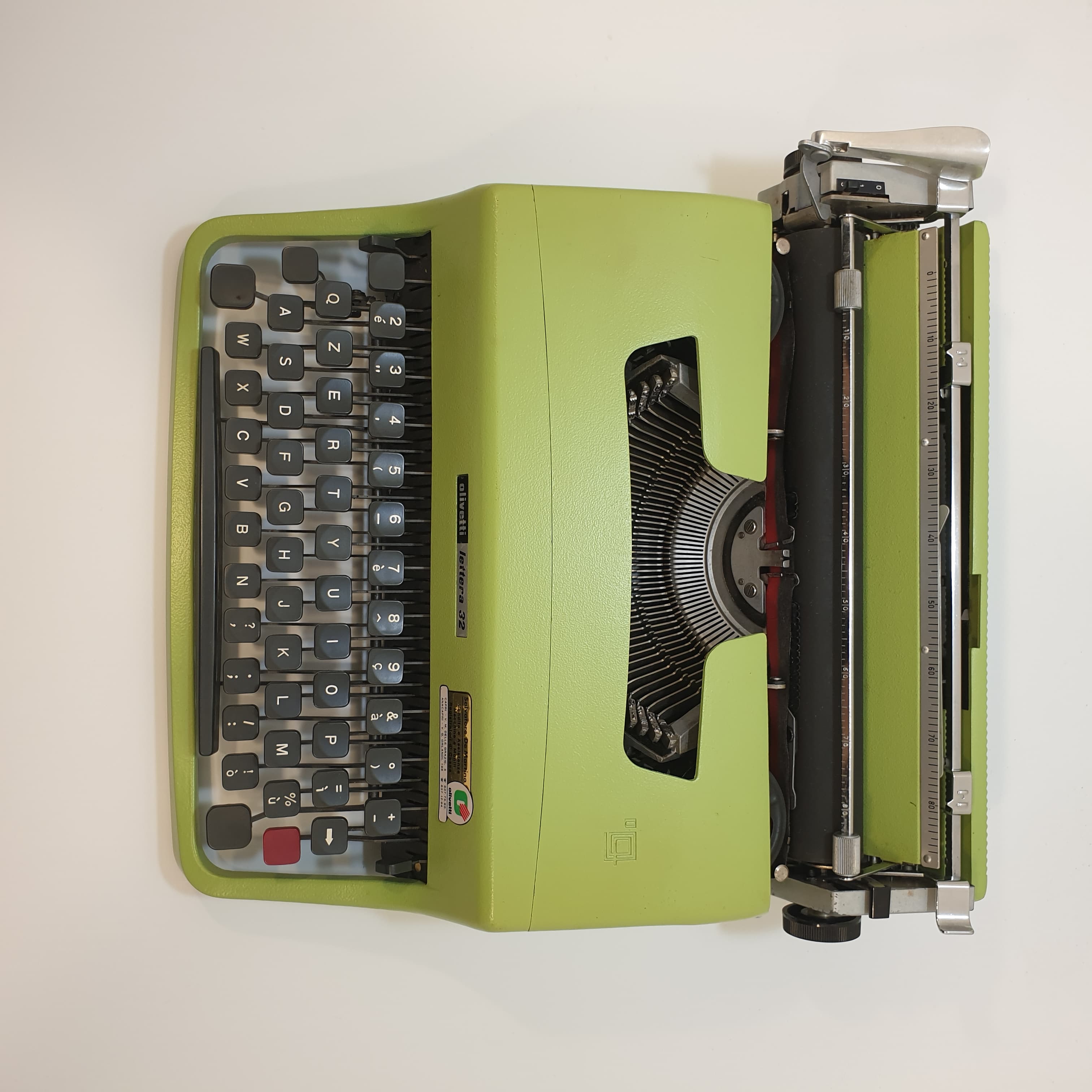 Olivetti Lettera 32