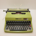 Olivetti Lettera 32