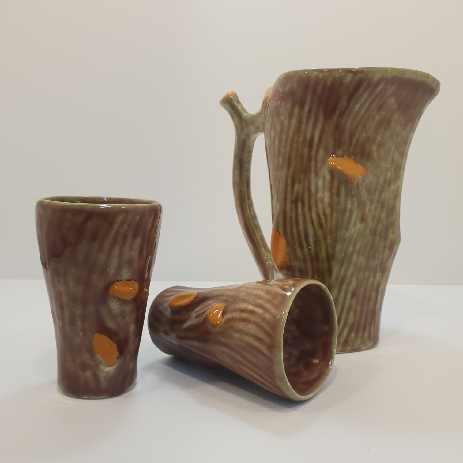 Brocca e due bicchieri - Ceramica Umbra