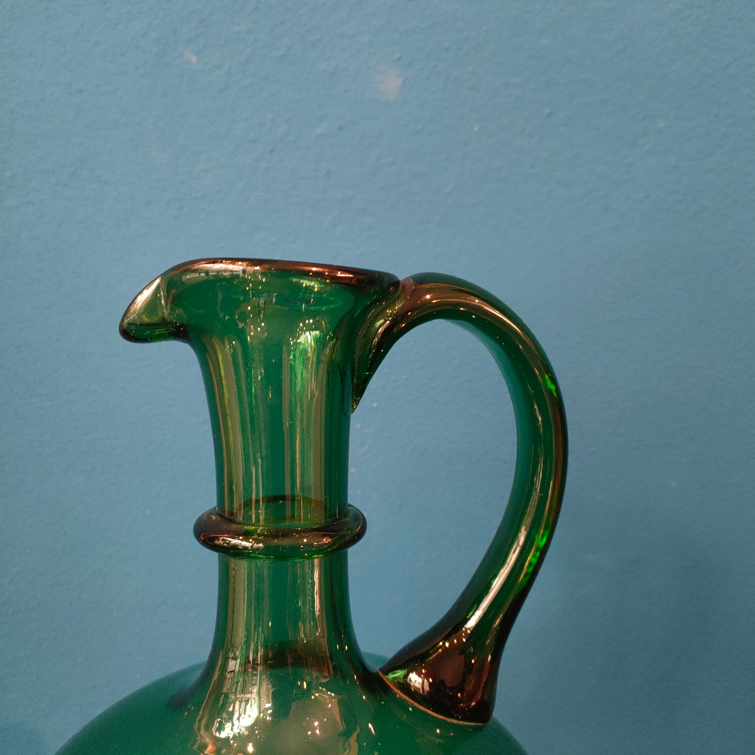 Vetro di Empoli - brocca arrotondata