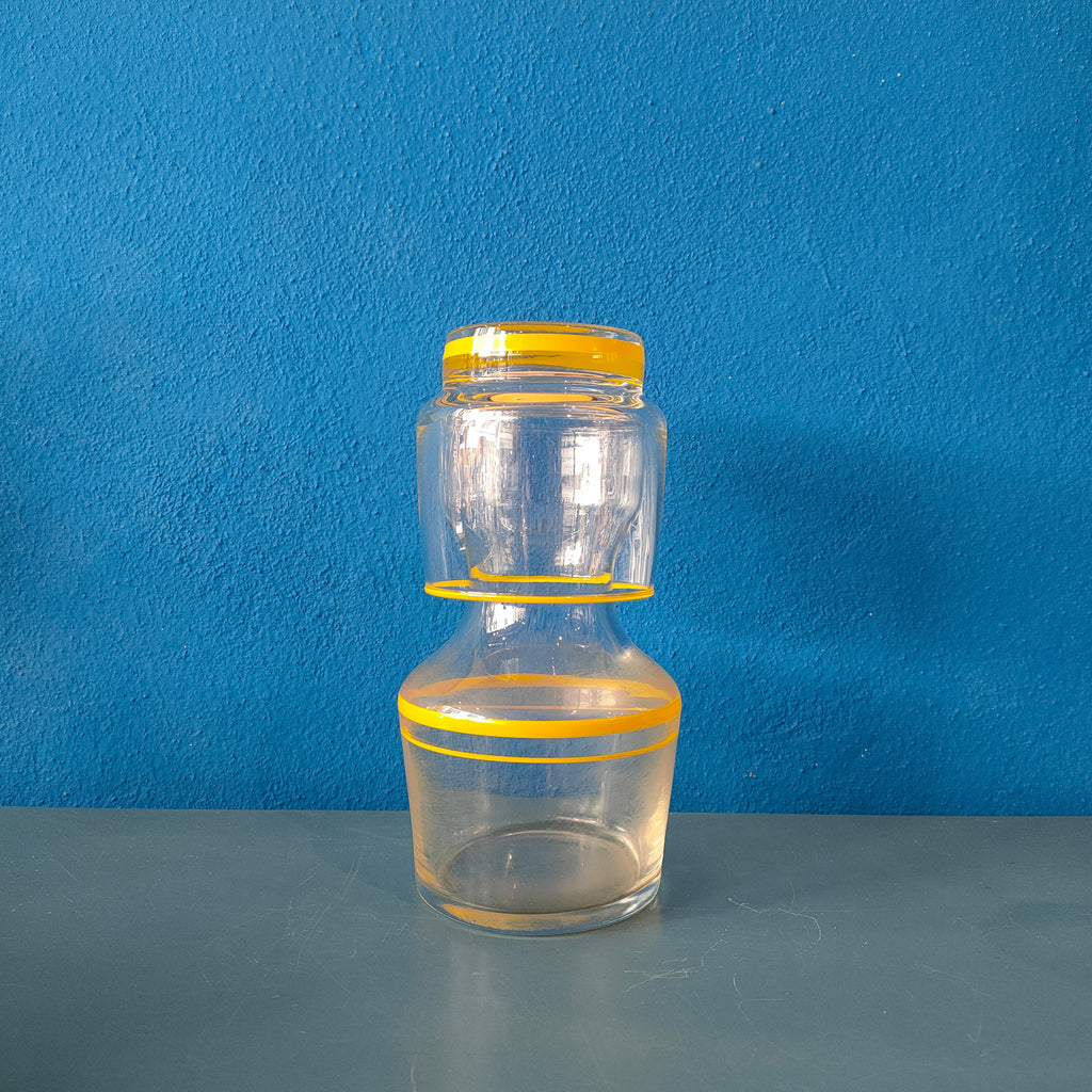Caraffa da comodino con bicchiere