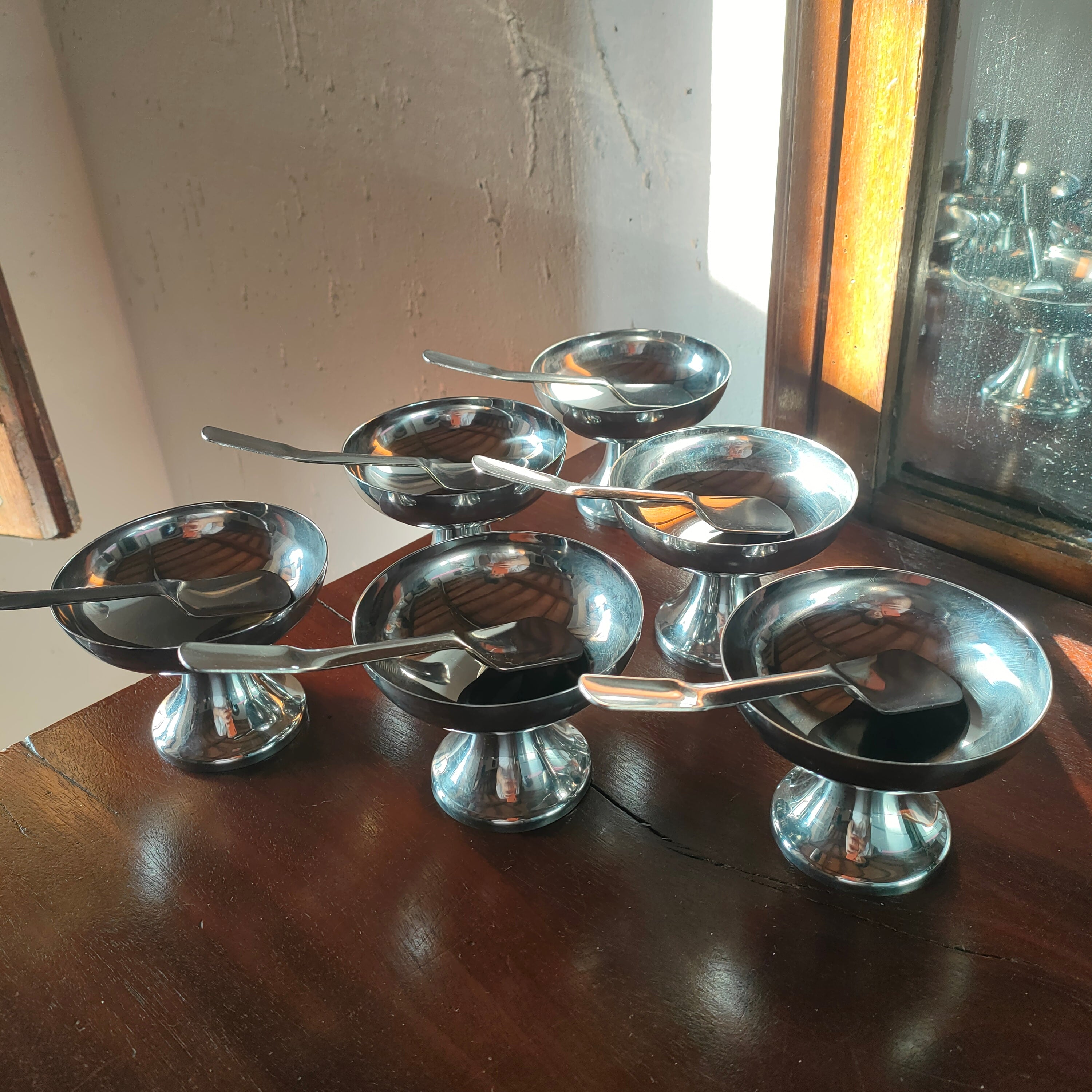 Coppette e cucchiaini per gelato, acciaio inox - Motta