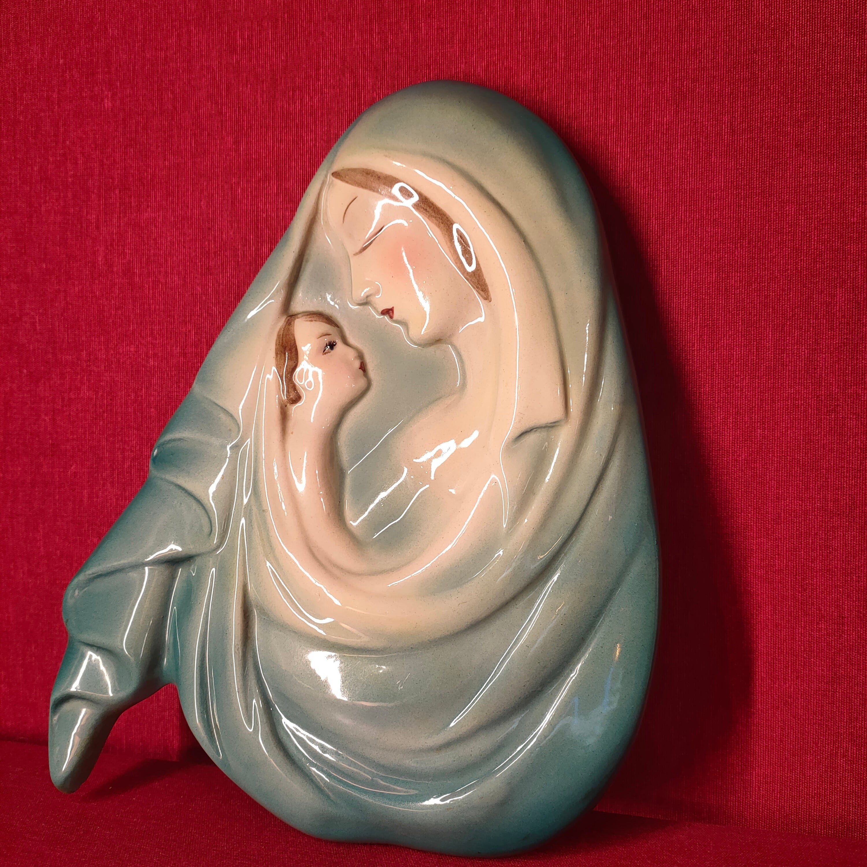 Madonna con bambino in ceramica. Italia, 1940s