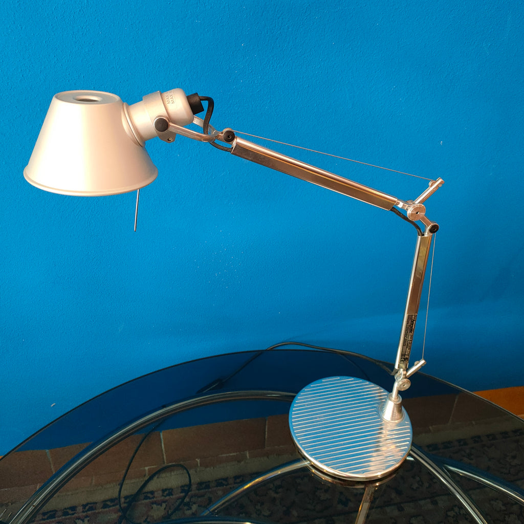 Tolomeo micro, M. De Lucchi e G. Fassina per Artemide, 1987
