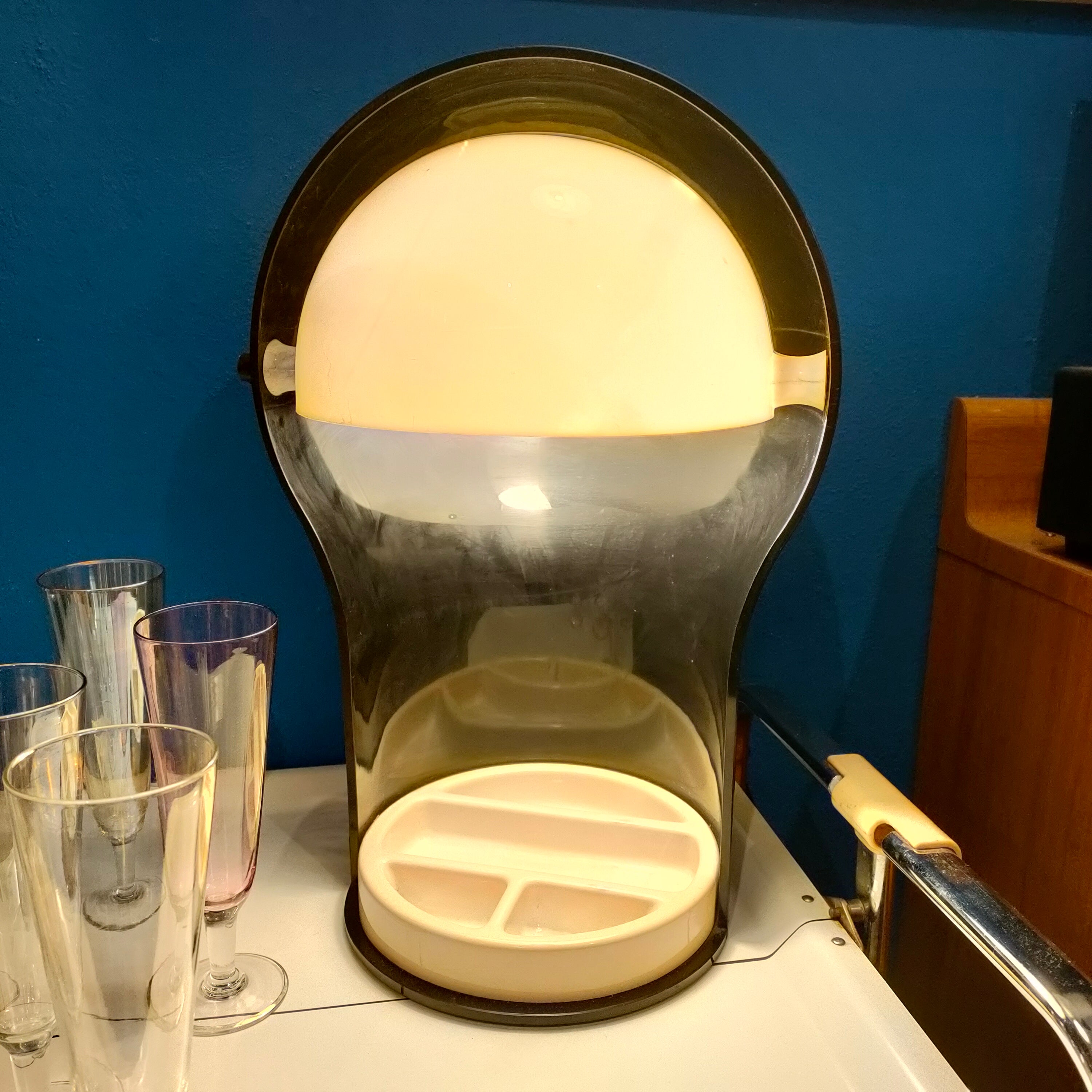 Lampada "Telegono" nera, Vico Magistretti per Artemide, 1966