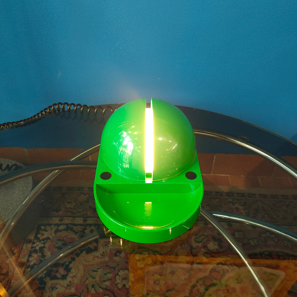 Fontana Arte "Tapira", design G.P.A. Monti, 1974. Col. Verde