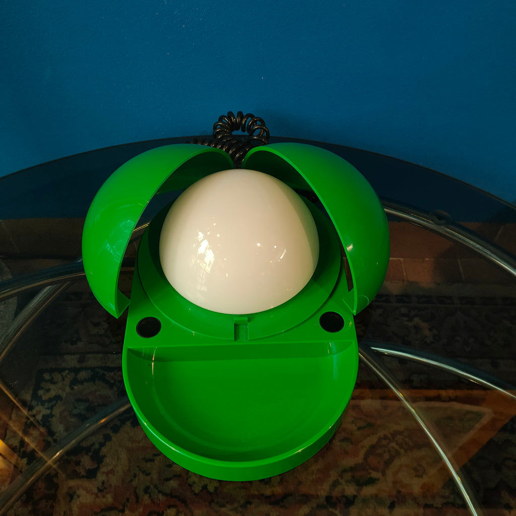 Fontana Arte "Tapira", design G.P.A. Monti, 1974. Col. Verde