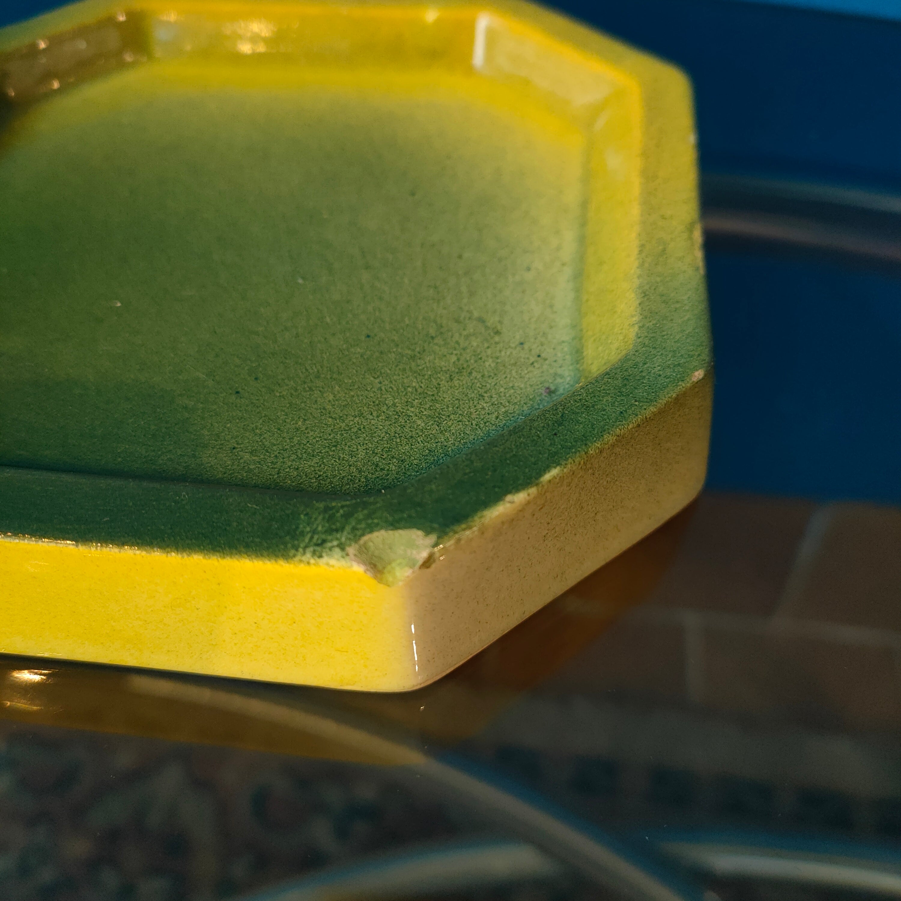 Vaso e sottovaso forma ottagonale, ceramica, 1960s