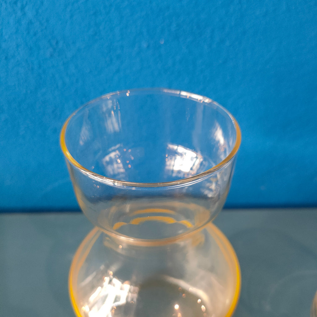 Caraffa da comodino con bicchiere