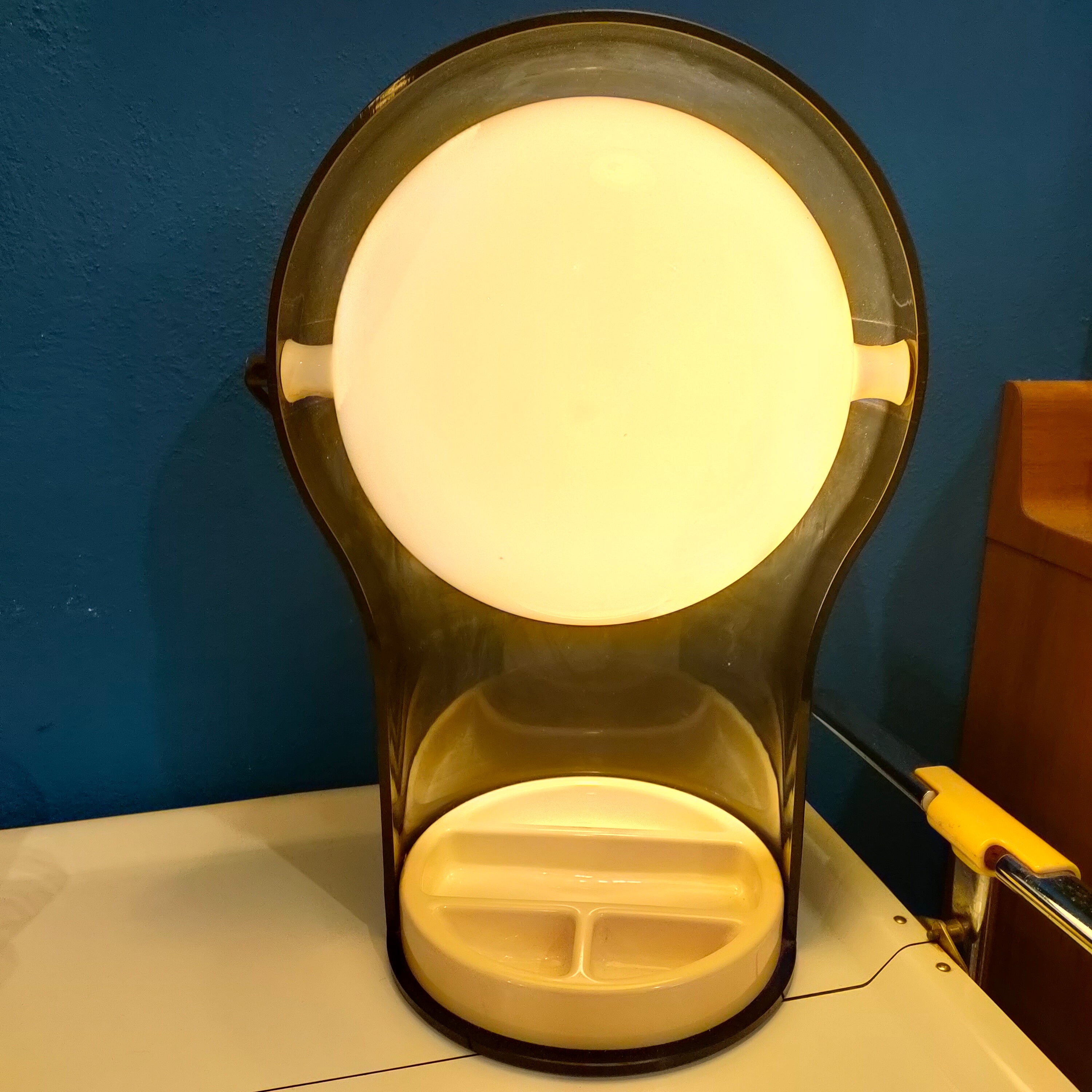 Lampada "Telegono" nera, Vico Magistretti per Artemide, 1966