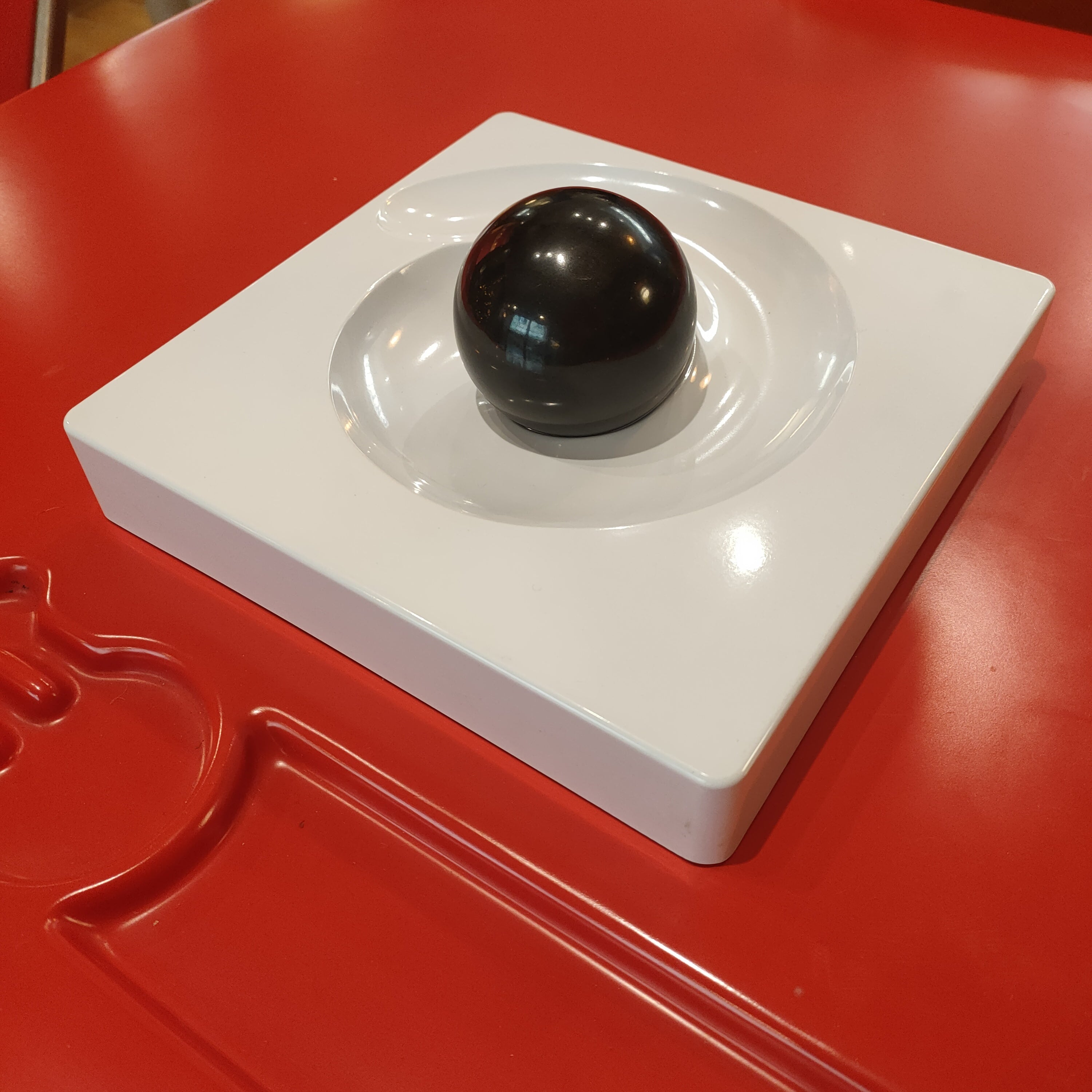 Posacenere Spiros - Eleonore Peduzzi Riva per Artemide, 1969