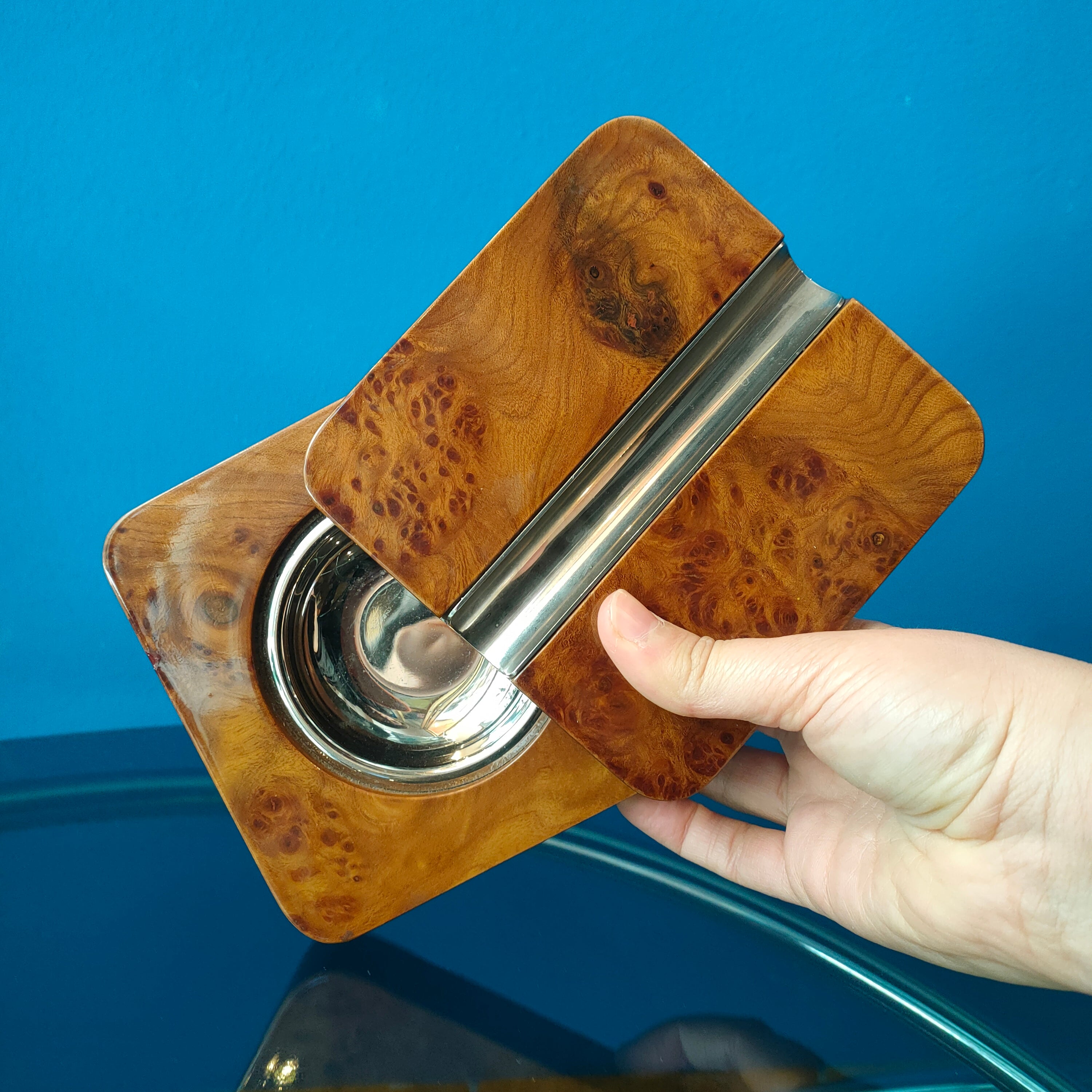 Posacenere per sigari chiusura scorrevole