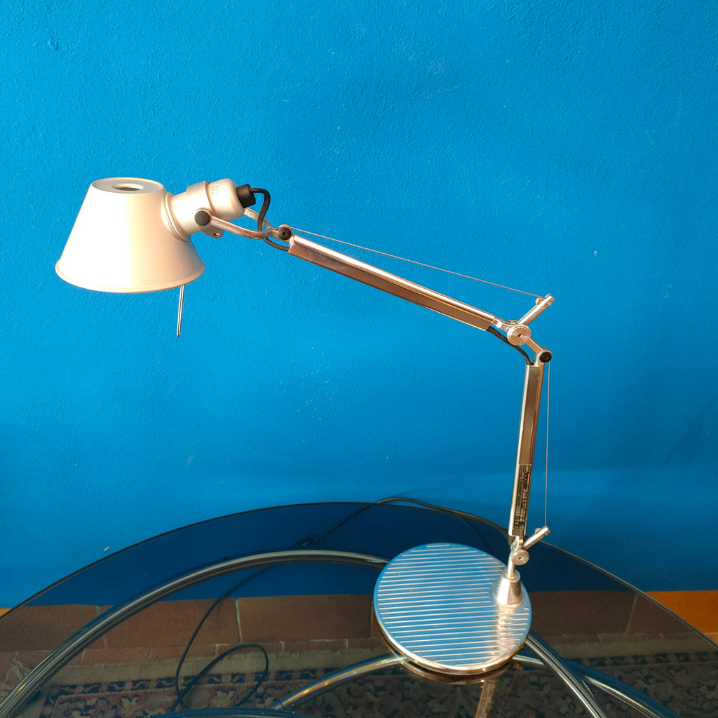 Tolomeo micro, M. De Lucchi e G. Fassina per Artemide, 1987